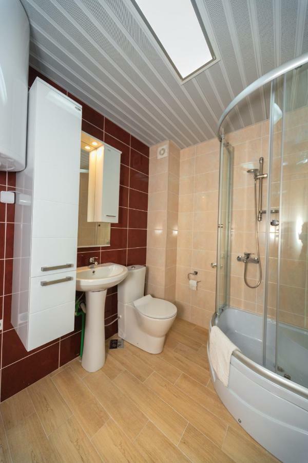 Apartmani Tref Petrovac Exterior foto