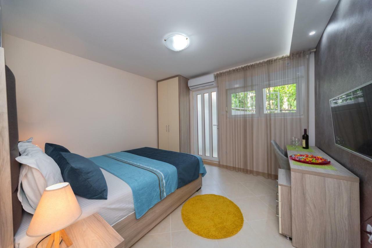 Apartmani Tref Petrovac Exterior foto