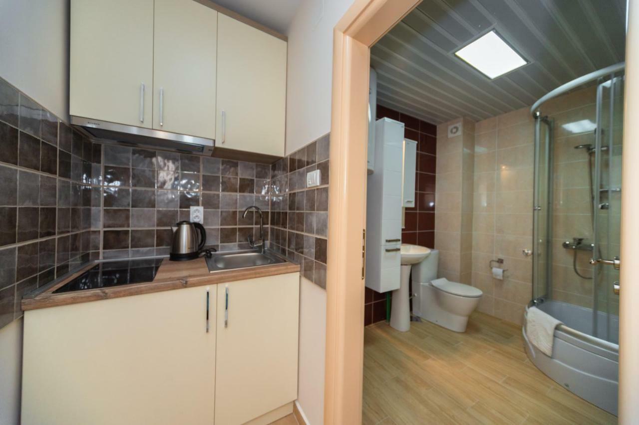 Apartmani Tref Petrovac Exterior foto